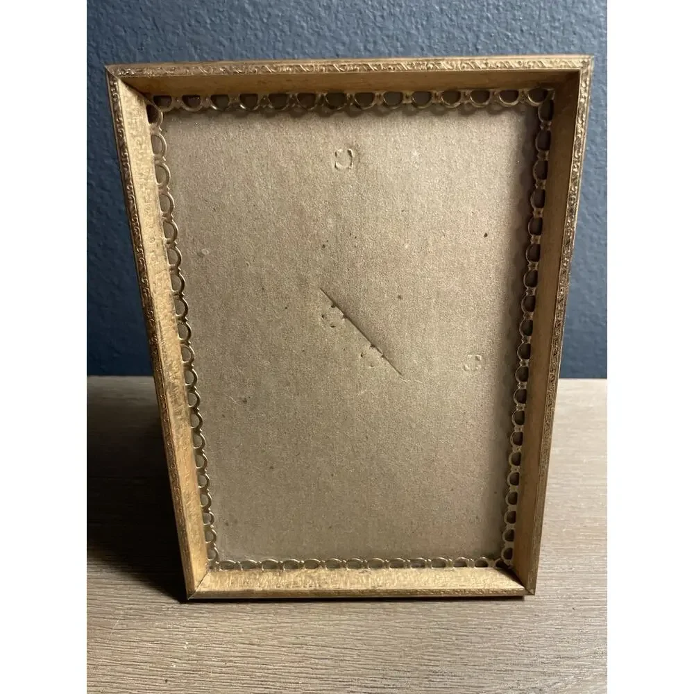 Vintage Ornate Gold Tone Metal Picture Frame Pierced Trim Easel Back With Glass